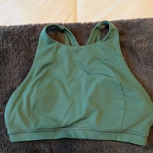 Lululemon high neck bra size 8